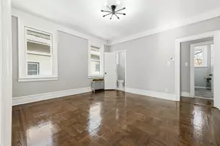 40 Bayview Ave, Jersey City, NJ 07305 - Photo 9