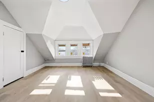 40 Bayview Ave, Jersey City, NJ 07305 - Photo 13