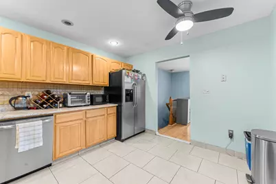 7 Cottonwood St, Jersey City, NJ 07305 - Photo 11