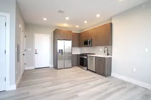 3516 John F. Kennedy Blvd, Jersey City, NJ 07307 - Photo 9