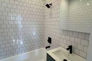 239 Halladay St, Jersey City, NJ 07304 - Photo 15