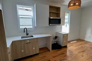 239 Halladay St, Jersey City, NJ 07304 - Photo 7