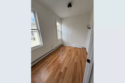 239 Halladay St #3L, Jersey City, NJ 07304 - Photo 5