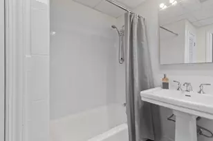 300 Communipaw Ave, Jersey City, NJ 07304 - Photo 17