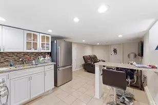 921 Paterson Plank Rd, North Bergen, NJ 07047 - Photo 33