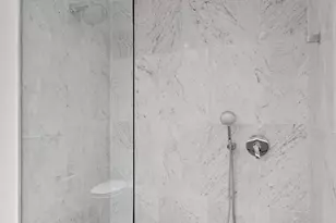 387 8th St, Jersey City, NJ 07302 - Photo 13