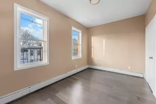 134 Van Horne St, Jersey City, NJ 07304 - Photo 5