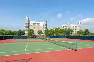 201 Shearwater Ct W, Jersey City, NJ 07305 - Photo 35