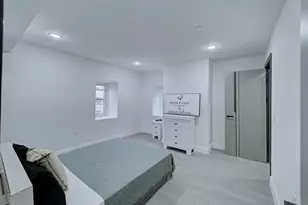 133 Clifton Pl, Jersey City, NJ 07304 - Photo 27