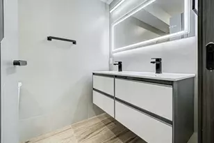 133 Clifton Pl, Jersey City, NJ 07304 - Photo 17