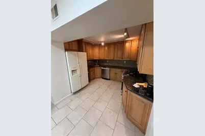 293 Avenue C, Bayonne, NJ 07002 - Photo 3