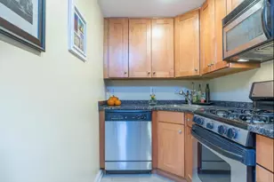 920 Jefferson St, Hoboken, NJ 07030 - Photo 3
