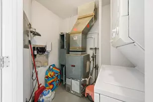 689 Luis M Marin Blvd, Jersey City, NJ 07310 - Photo 17