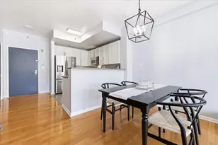 15 Freedom Way, Jersey City, NJ 07305 - Photo 5