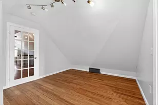 105 W 6th St, Bayonne, NJ 07002 - Photo 19