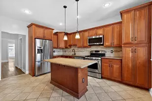 105 W 6th St, Bayonne, NJ 07002 - Photo 15