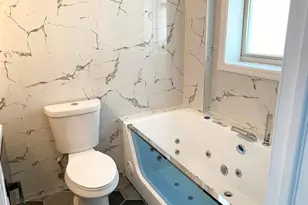 1525 38th St, North Bergen, NJ 07047 - Photo 9