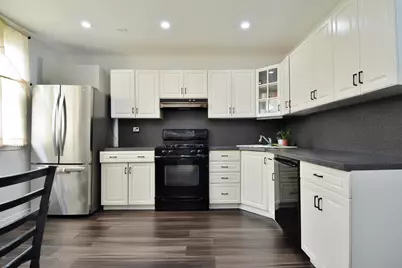 22 East 44th St, Bayonne, NJ 07002 - Photo 17