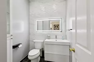 273 Roslyn Ct, West New York, NJ 07093 - Photo 13