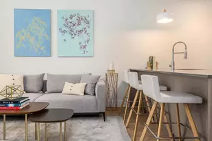 323 Pine St, Jersey City, NJ 07304 - Photo 3