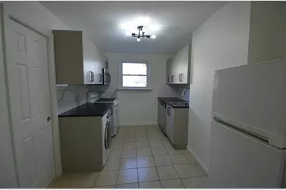 30 Yale Ave #1, Jersey City, NJ 07304 - Photo 3