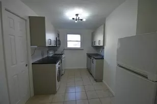 30 Yale Ave, Jersey City, NJ 07304 - Photo 3