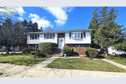 24 Valley Ct, Secaucus, NJ 07094 - Photo 1