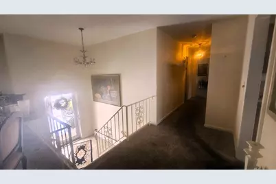 24 Valley Ct, Secaucus, NJ 07094 - Photo 7