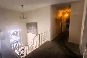 24 Valley Ct, Secaucus, NJ 07094 - Photo 7