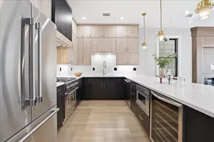 134 Hancock Ave, Jersey City, NJ 07307 - Photo 7