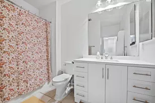 275 Custer Ave, Jersey City, NJ 07305 - Photo 13