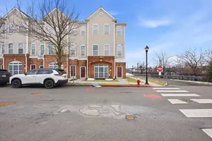 275 Custer Ave, Jersey City, NJ 07305 - Photo 19