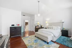 275 Custer Ave, Jersey City, NJ 07305 - Photo 17