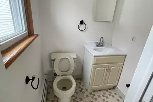 243 Prospect Ave, Bayonne, NJ 07002 - Photo 13
