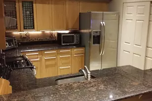 705 Mainsail Ln, Secaucus, NJ 07094 - Photo 9