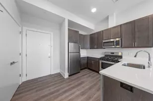 660 Grand St, Jersey City, NJ 07304 - Photo 3