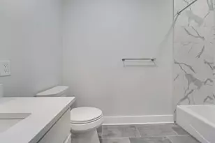 660 Grand St, Jersey City, NJ 07304 - Photo 21