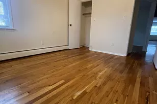 7 Country Village Ct, Bayonne, NJ 07002 - Photo 11