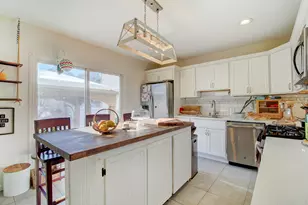 26 E 49th St, Bayonne, NJ 07002 - Photo 9