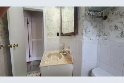 86 Tonnelle Ave #1, Jersey City, NJ 07306 - Photo 21