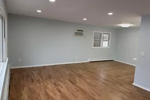 78 71st Blvd E, Guttenberg, NJ 07093 - Photo 7