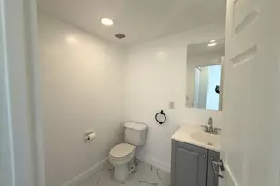 1 2nd St, Jersey City, NJ 07302 - Photo 9