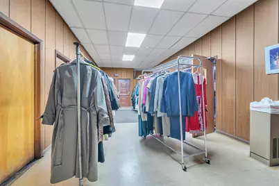 2610 Bergenline Ave, Union City, NJ 07087 - Photo 9