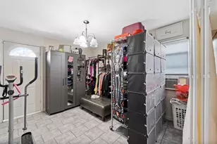 97-99 Country Village Rd, Jersey City, NJ 07305 - Photo 11