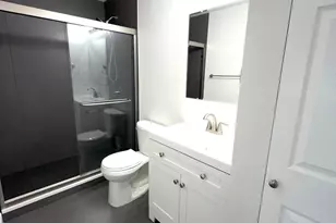 8 Bergen Ridge Rd, North Bergen, NJ 07047 - Photo 3
