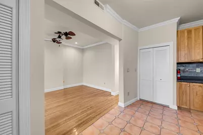 312 Monastery Pl #2R, Union City, NJ 07087 - Photo 7