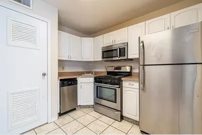 524-526 4th St #12, Union City, NJ 07087 - Photo 3