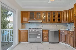 204 Beacon Ave, Jersey City, NJ 07306 - Photo 7