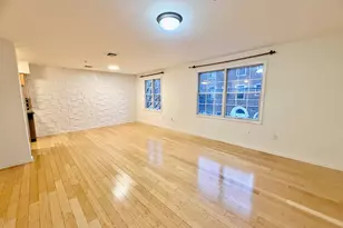 301 61st St, West New York, NJ 07093 - Photo 3