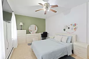 61 Vroom St, Jersey City, NJ 07306 - Photo 9